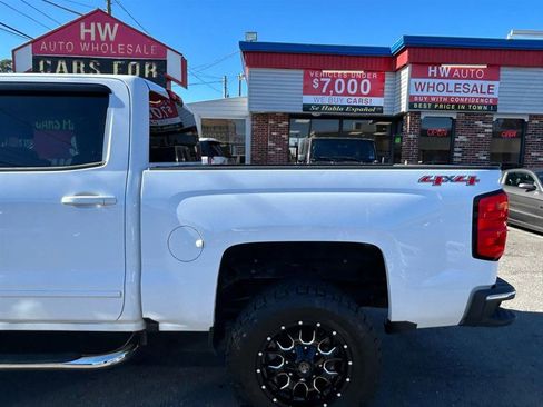 Used 2017 Chevrolet Silverado 1500 LT w/ All Star Edition image 18