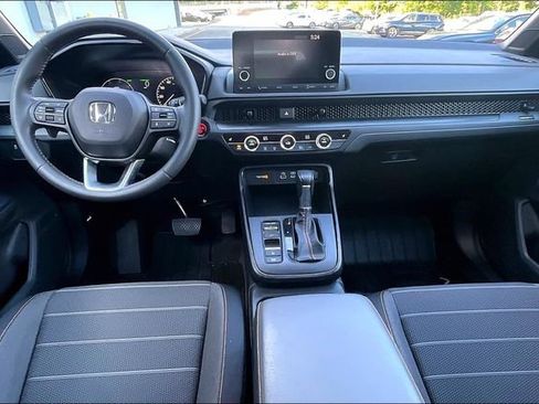 Used 2024 Honda CR-V Sport image 7