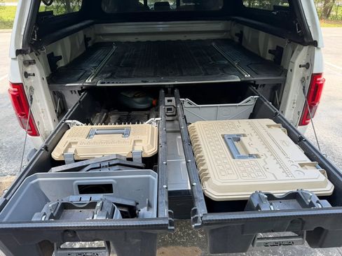 Used 2015 Ford F150 Lariat w/ Equipment Group 502A Luxury image 8