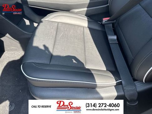 New 2026 Buick Enclave Preferred w/ Power Package FWD image 12