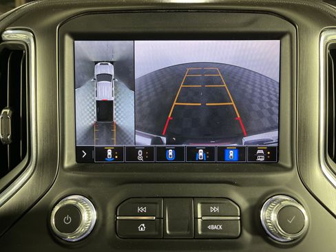 Used 2022 GMC Sierra 2500 AT4 w/ AT4 Preferred Package image 23