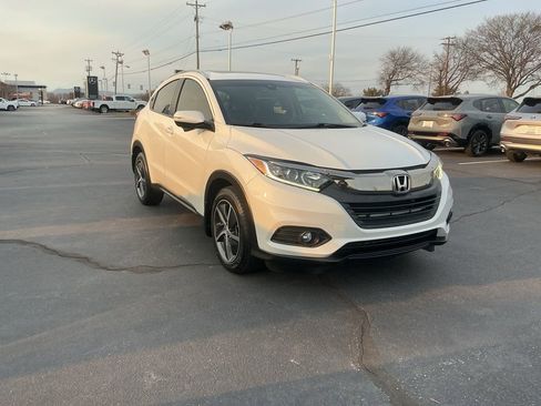 Used 2022 Honda HR-V EX image 6