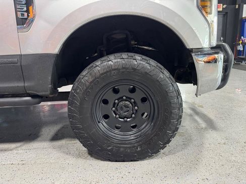 Used 2018 Ford F350 XL w/ Power Equipment Group AWD/4WD image 26