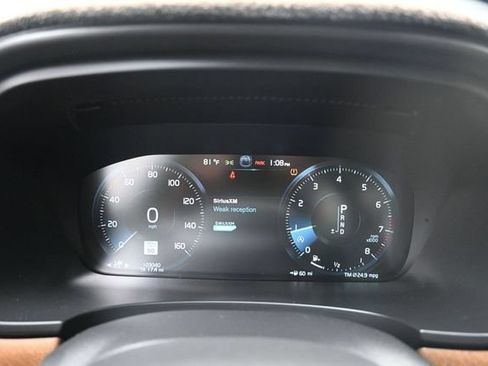 Used 2017 Volvo S90 T6 Inscription w/ Vision Package AWD/4WD image 10