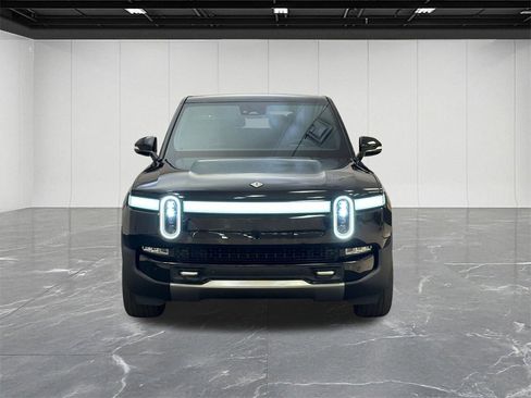 Used 2023 Rivian R1S Launch Edition image 13