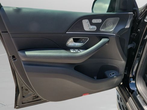 Certified 2024 Mercedes-Benz GLS 450 4MATIC image 17