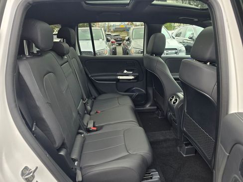 New 2026 Mercedes-Benz GLB 250 4MATIC image 23