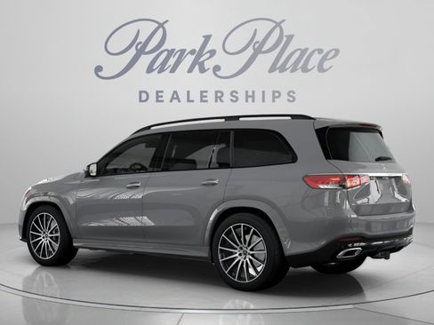 Used 2026 Mercedes-Benz GLS 450 4MATIC image 12