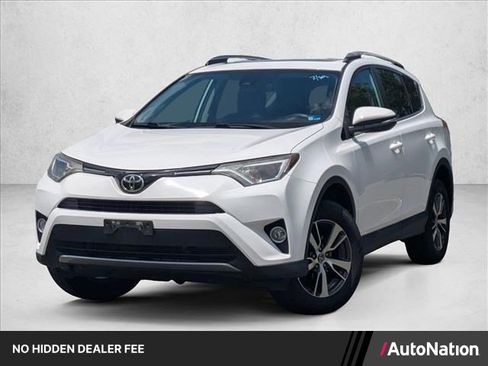 Used 2018 Toyota RAV4 XLE w/ Plus Extra Value Package FWD image 1