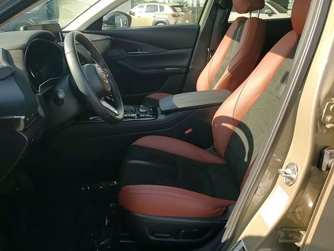 Certified 2025 MAZDA CX-30 Carbon image 16