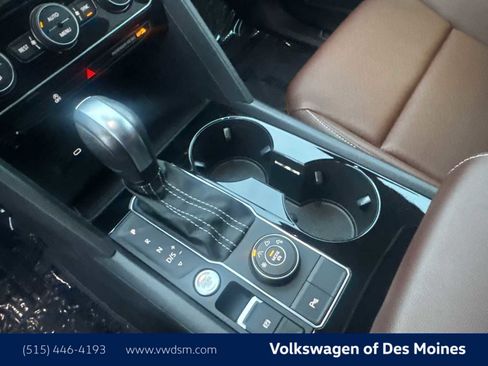 Used 2021 Volkswagen Atlas SEL image 17