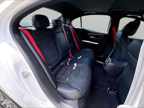 Certified 2023 Mercedes-Benz C 43 AMG 4MATIC Sedan image 28