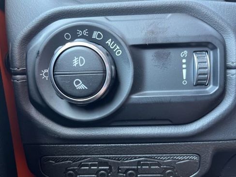 New 2025 Jeep Gladiator Sport w/ Premium Package image 25