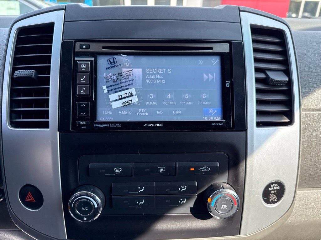 Used 2015 Nissan Frontier SL AWD/4WD image 23