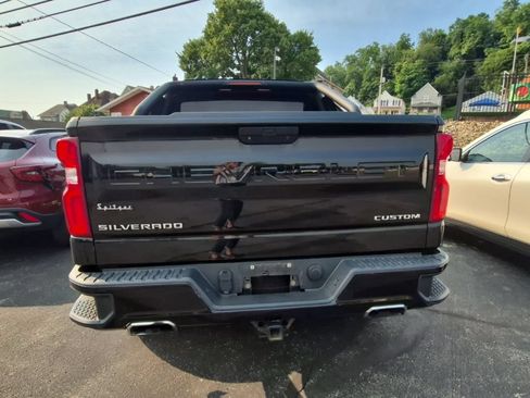 Used 2019 Chevrolet Silverado 1500 Custom Trail Boss AWD/4WD image 6