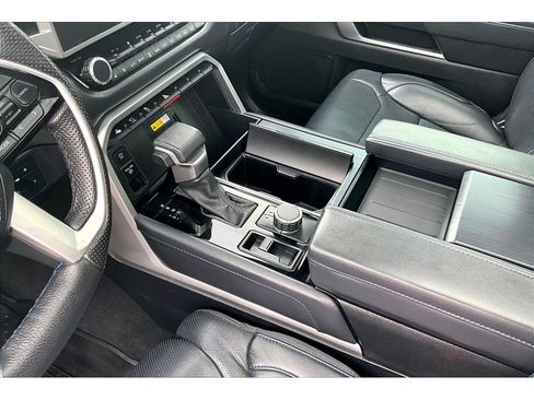 Used 2024 Toyota Sequoia Platinum AWD/4WD image 15