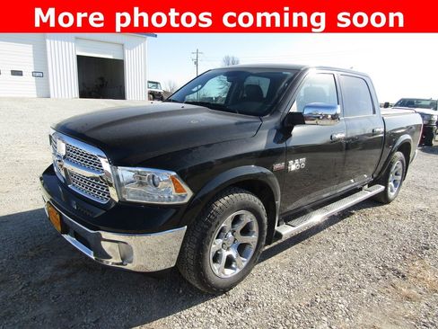 Used 2018 RAM 1500 Laramie image 1