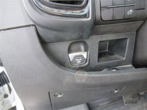 Used 2023 RAM ProMaster 2500 image 15