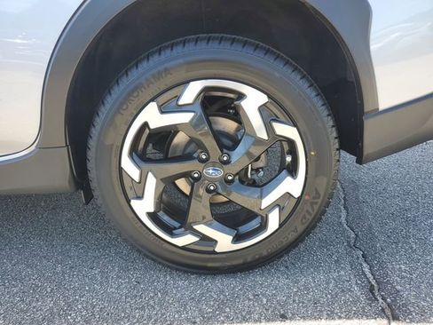 Certified 2023 Subaru Crosstrek 2.5i Limited image 10