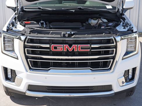 Used 2021 GMC Yukon SLT image 8