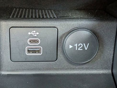Certified 2024 Ford Escape Active AWD/4WD image 21