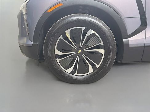 Used 2025 Chevrolet Blazer EV LT image 37