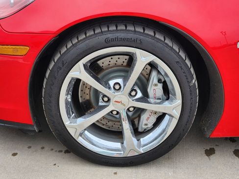 Used 2011 Chevrolet Corvette Grand Sport w/ Preferred Equipment Group image 11