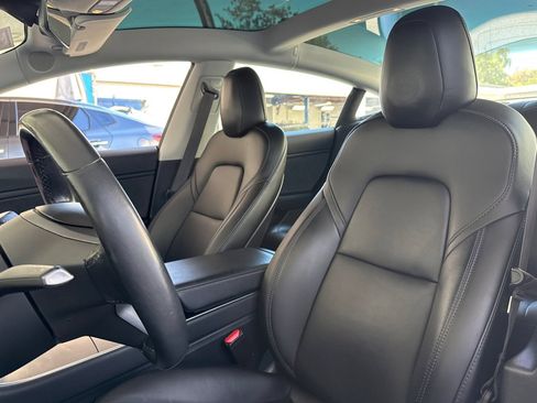 Used 2018 Tesla Model 3 Long Range image 20