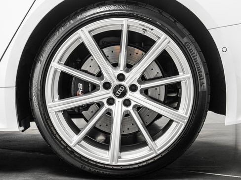 Used 2025 Audi RS 6 performance AWD/4WD image 11
