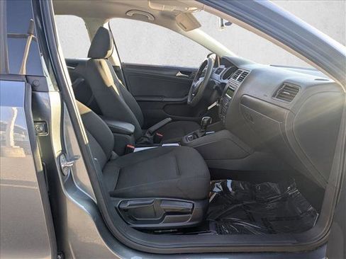 Used 2015 Volkswagen Jetta S image 18