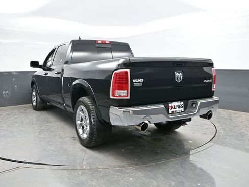 Used 2016 RAM 1500 Laramie w/ Convenience Group AWD/4WD image 8