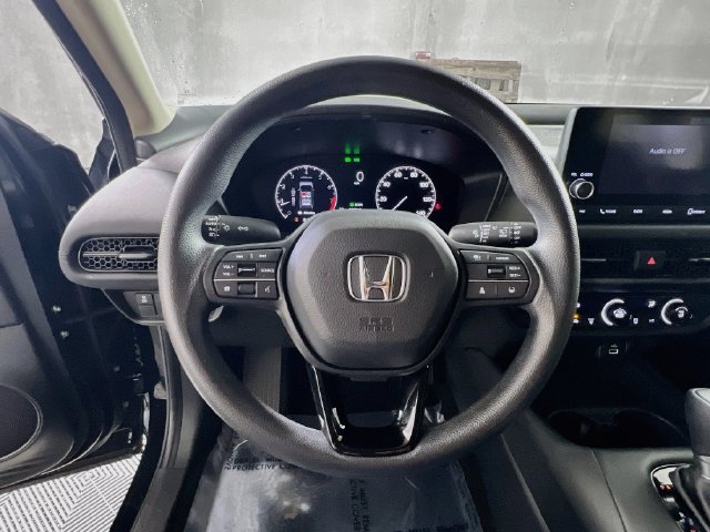 Used 2024 Honda HR-V LX image 16