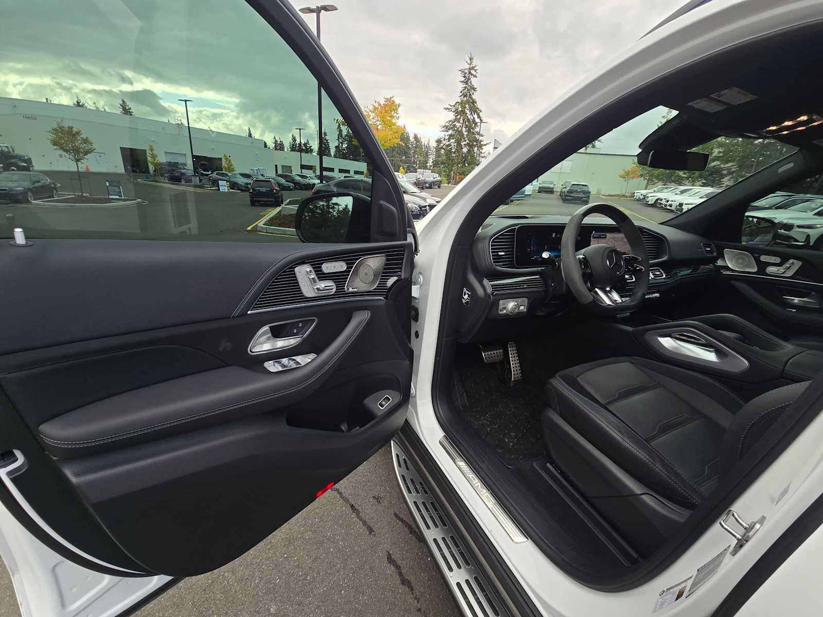 Used 2024 Mercedes-Benz GLE 53 AMG 4MATIC image 20