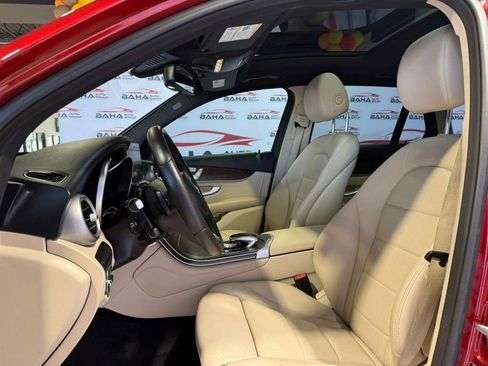 Used 2018 Mercedes-Benz GLC 300 4MATIC w/ Multimedia Package image 29