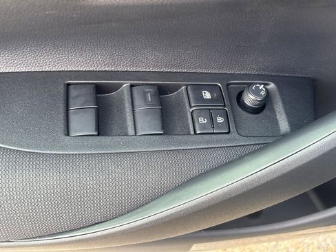 New 2026 Toyota Corolla LE image 8