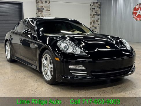 Used 2012 Porsche Panamera 4 image 1