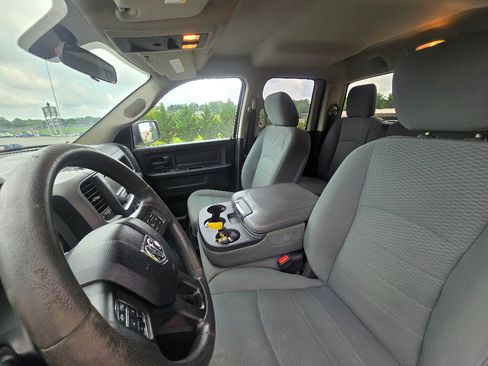 Used 2018 RAM 1500 Express w/ Express Value Package AWD/4WD image 11