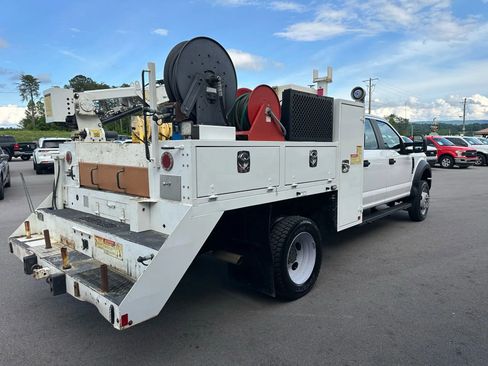 Used 2017 Ford F550 4x4 Crew Cab Super Duty image 4