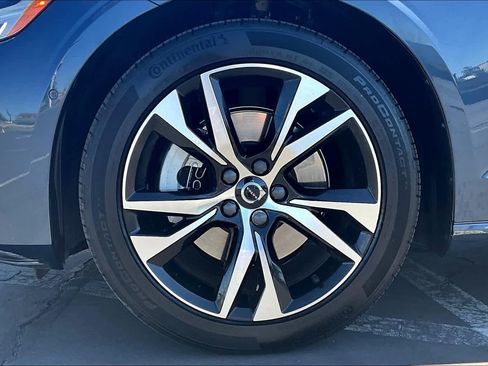 Used 2024 Volvo S60 B5 Plus image 13