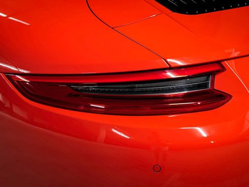 Used 2017 Porsche 911 Carrera S RWD image 32
