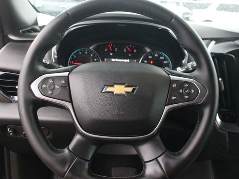 Used 2023 Chevrolet Traverse LT w/ LPO, Cargo Package AWD/4WD image 19