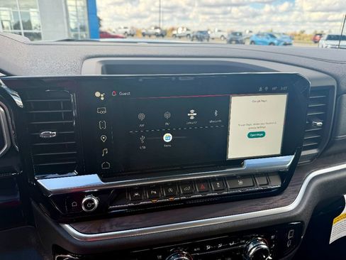 New 2026 GMC Sierra 1500 SLT w/ SLT Premium Package image 16