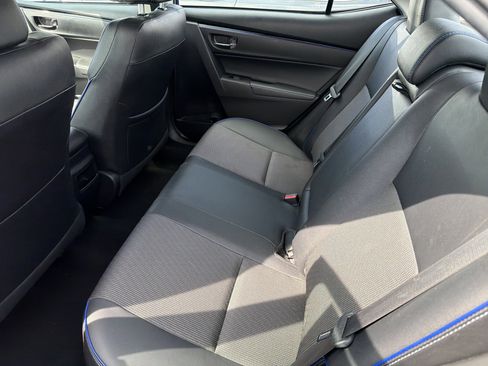 Used 2019 Toyota Corolla SE image 19