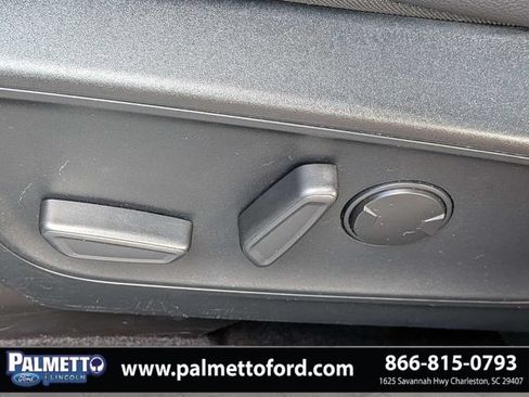 Used 2021 Ford Escape Titanium AWD/4WD image 20