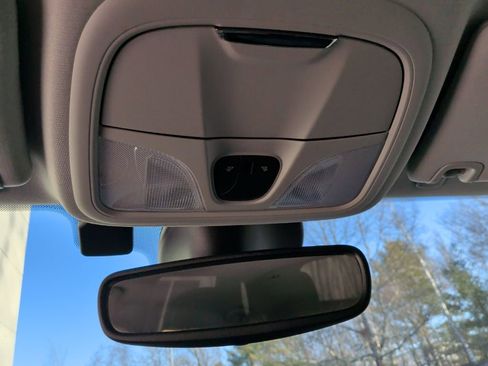 Used 2021 Jeep Cherokee Latitude Lux image 23