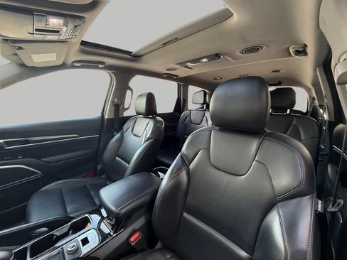 Used 2021 Kia Telluride S image 45