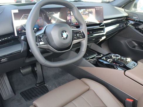 New 2026 BMW 530i xDrive w/ Executive Package AWD/4WD image 13