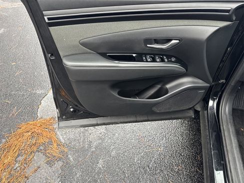 Used 2022 Hyundai Santa Cruz Limited image 10