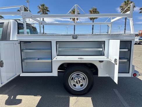 New 2025 Ford F350 XL w/ XL Chrome Package image 16