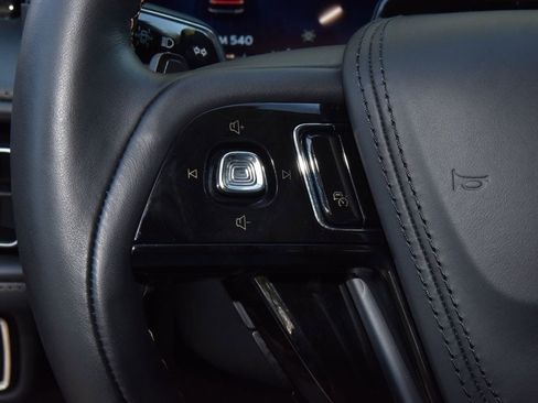 Used 2025 Lincoln Aviator 2WD w/ Equipment Group 101A image 25